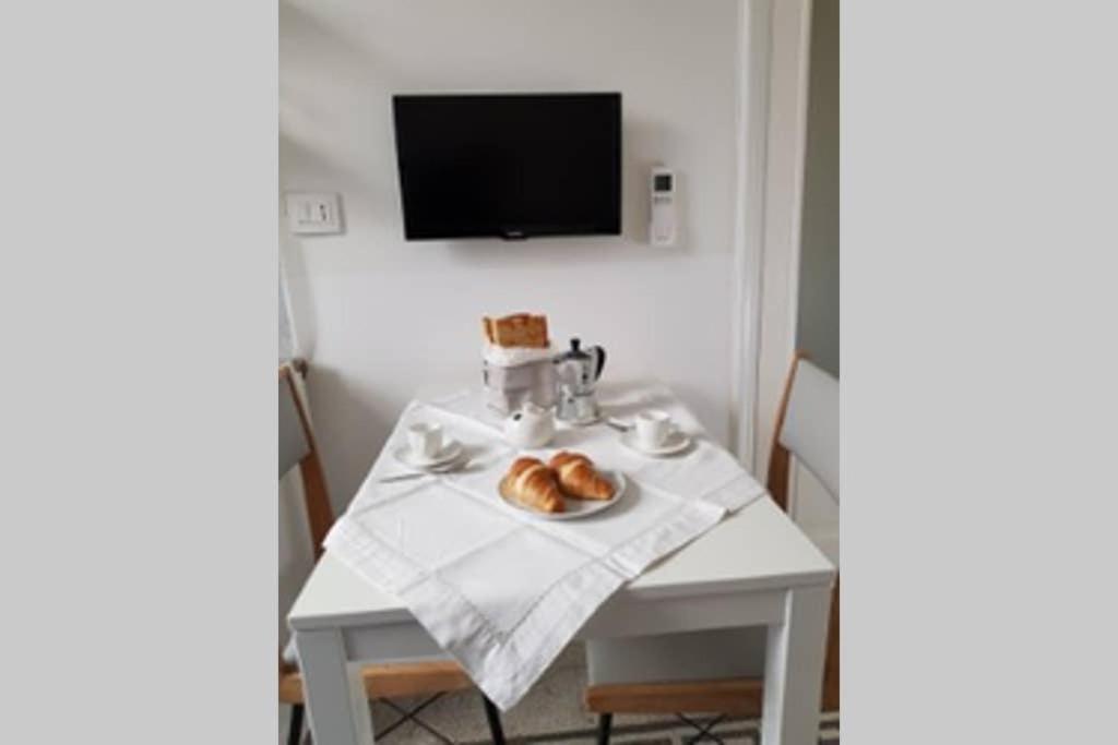 Appartement Casa Rétro. Historic center - La Spezia Extérieur photo